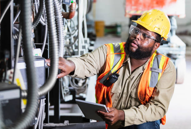 Best Electrical Installation Contractor  in Holdrege, NE